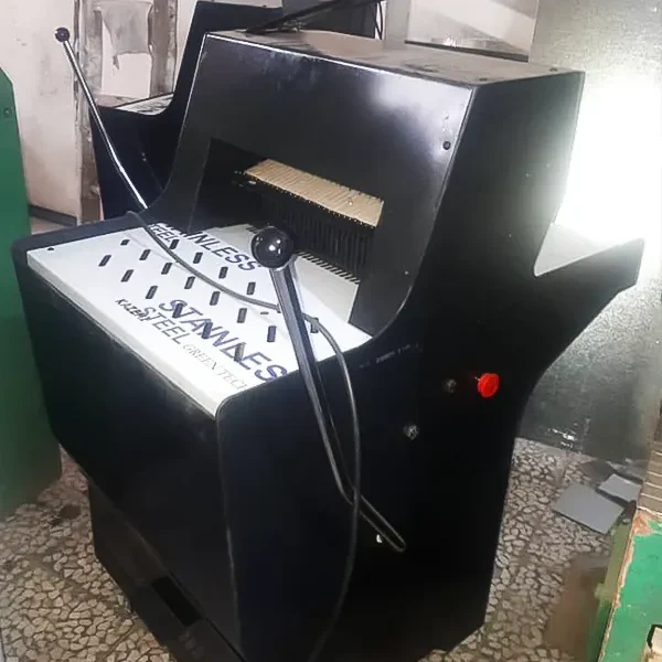 دستگاه برش نان تست