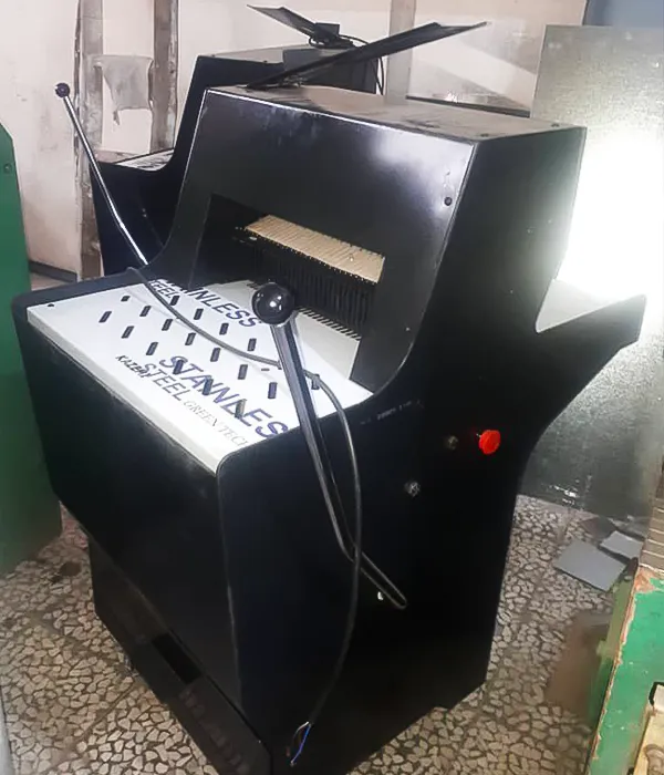 دستگاه برش نان تست